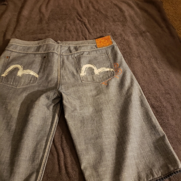 Evisu Shorts - Picture 1 of 10